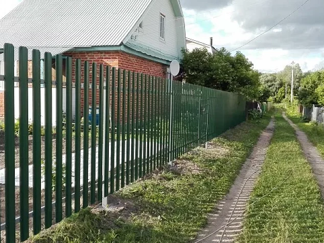 Забор металлический